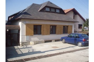 Словакия Privát Podhájska, Екстериор